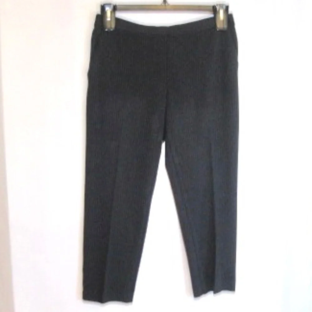 Theory Cropped Pinstripe Pant - Picture 4 of 9